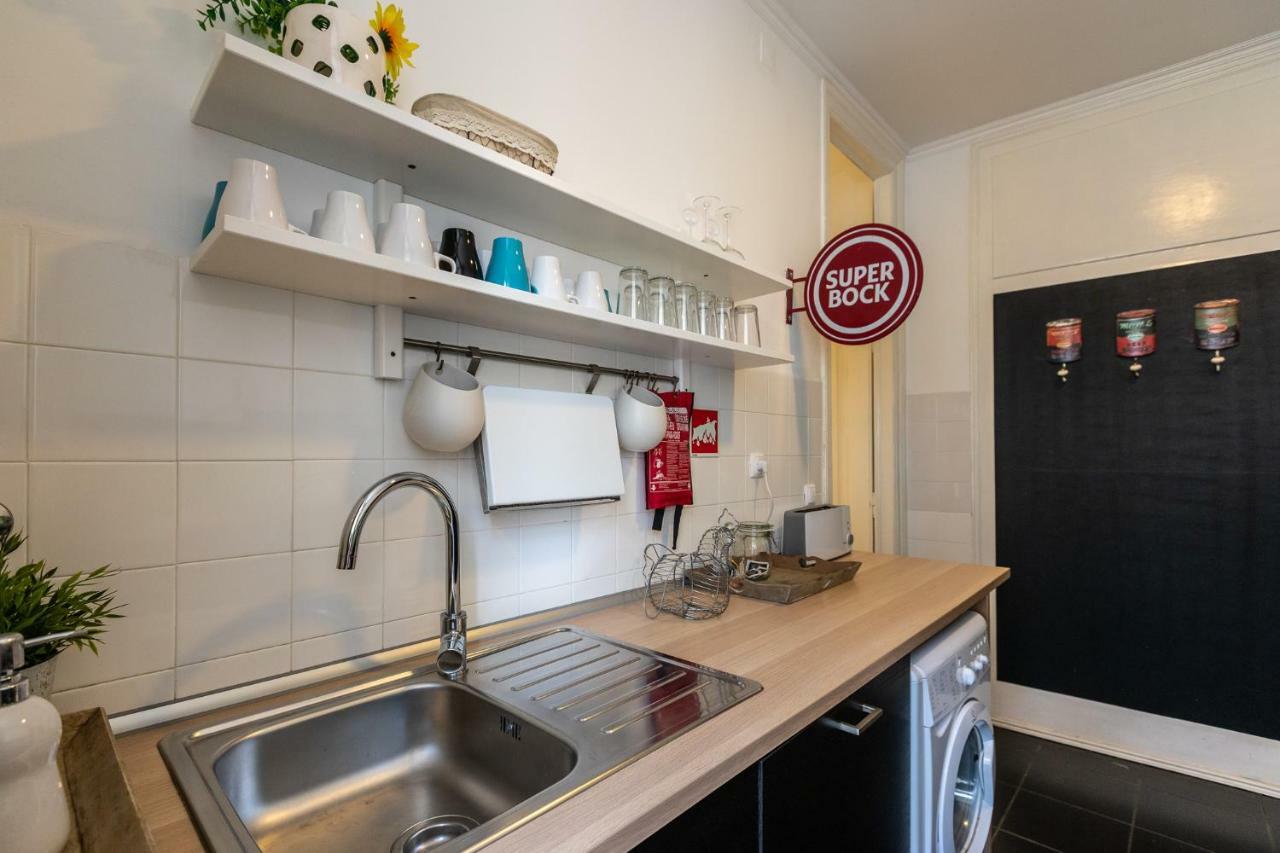 Stylish Apartment For Travelers - Bp2 Lisbona Esterno foto